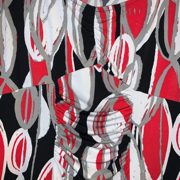 Nine West Women’s Black Red Abstract Pattern Shift Dress Size L - Picture 3 of 4